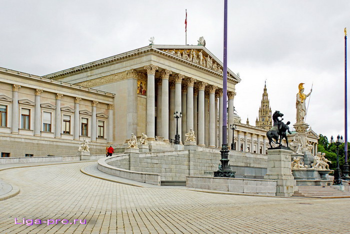 Здание парламента Австрии